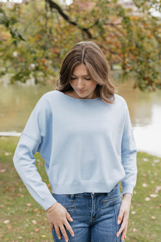 Signature Sweater / Sky Blue
