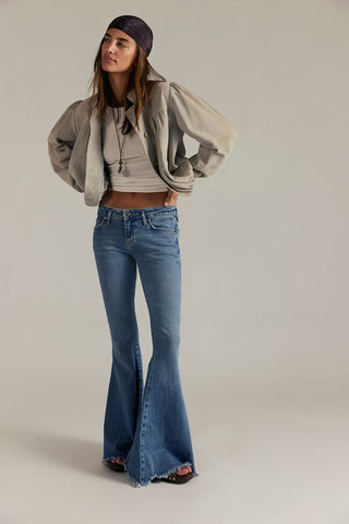 Emre Flare / Poppy Blue