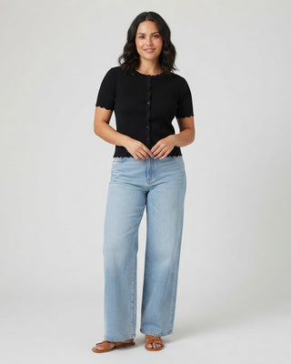 Jenny Scalloped Edge Sweater / Black