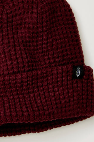 Movement Cool Down Beanie / Red Velvet