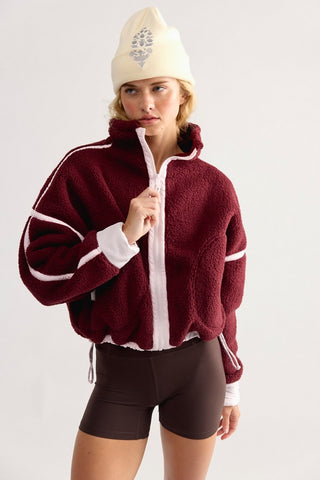 Mountain High Jacket / Red Velvet