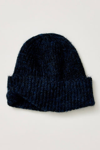 Frostline Beanie / Navy