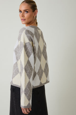 Round Neck Argyle Pattern Sweater