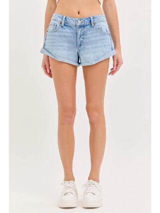 Mid Rise Short with Cuff