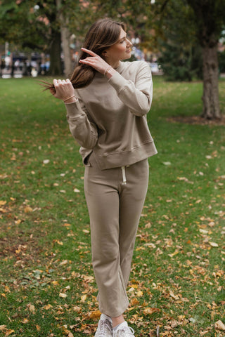 Straight Cut Sweatpants / Taupe