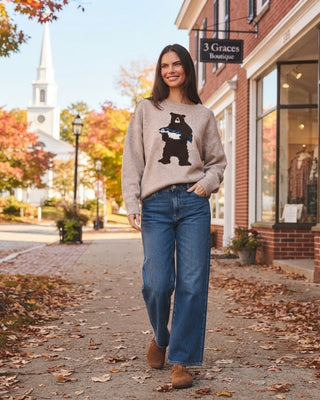 Fishing Bear Sweater / Taupe