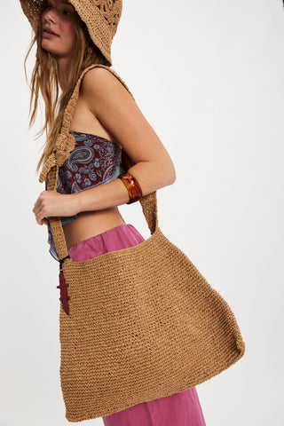 Coastal Crush Straw Tote / Natural