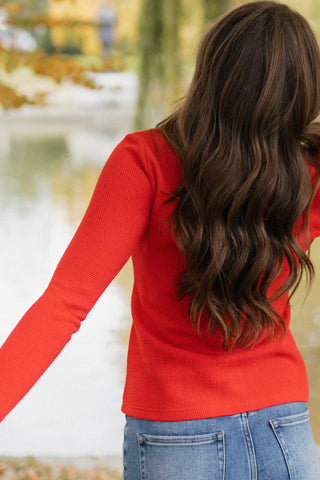 Waffle Button Henley / Bright Red