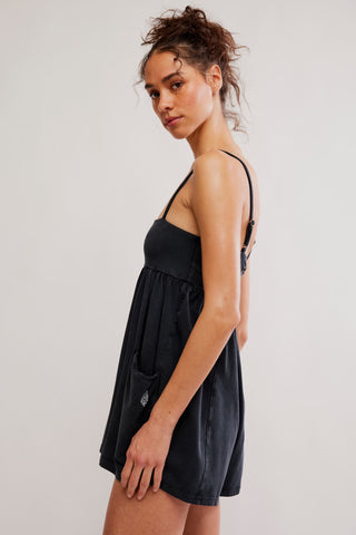 Hot Shot Strappy Romper / Black