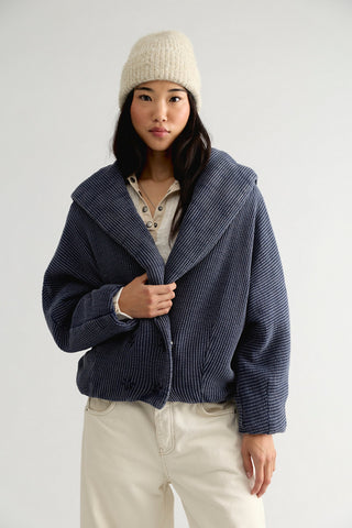 Summit Hoodie / Navy