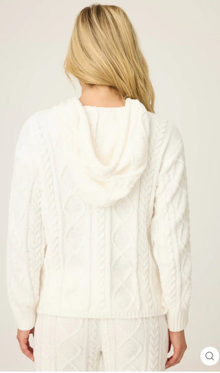 Solid Hoodie Cozy Chenille Cable Knit / Ivory