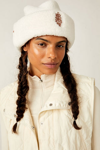 Back Roads Beanie / Ivory