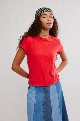 Nova Tee / High Risk Red