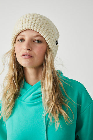 Movement Cool Down Beanie / Winter White