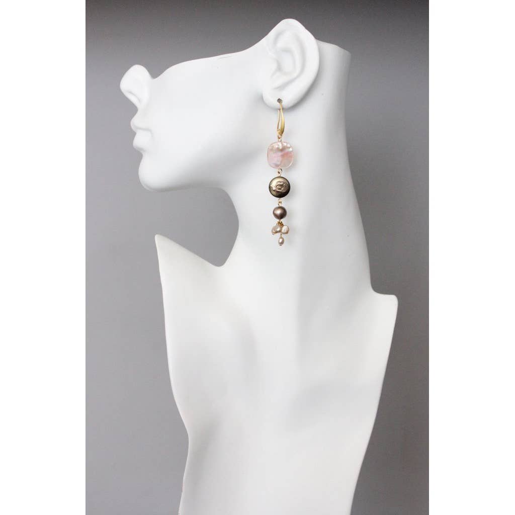 ATHE31 Mother of pearl and Fresh water pearl earrings