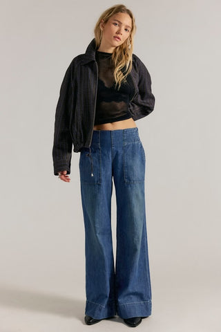 Breezy Denim Pull On / Colbat