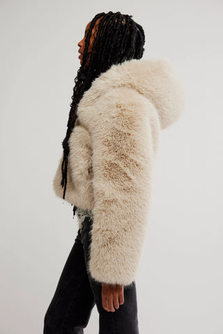 Louder Please Fur / Ivory