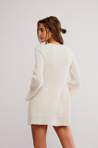 Bali Old Flame Sweater Dress / Ivory