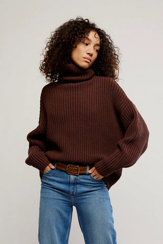 Swim Too Deep Pullover / Bitter Bark