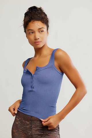 Clean Slate Henley / Peri