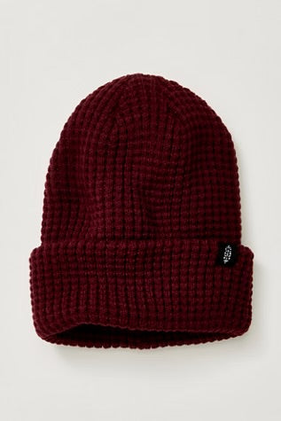 Movement Cool Down Beanie / Red Velvet