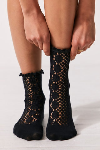 Rubies Crochet Socks / Black