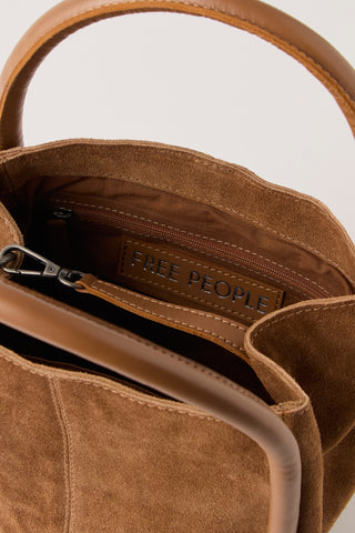 Barlow Bucket Bag / Cognac