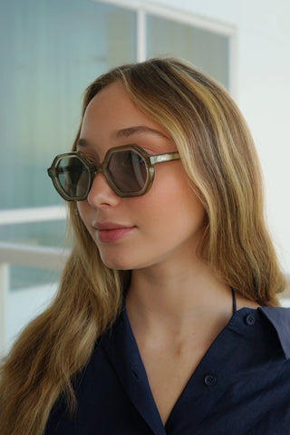 Jessie Polarized / Hunter