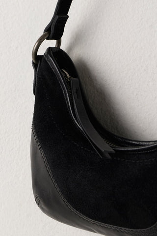 Sindy Leather Shoulder Bag / Black