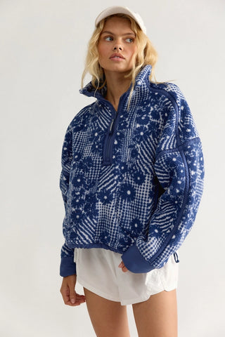 Printed Mountain / Mod Dot w/ True Navy