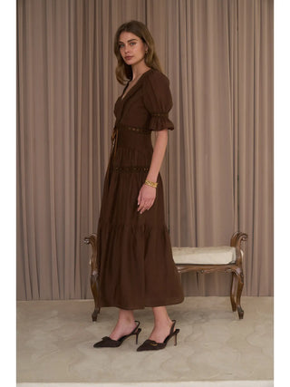 Sweetheart Neck Tiered Lace Trim Midi Dress / Chocolate