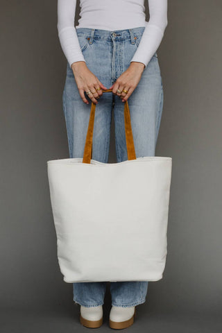 Light Blue Ski Trip Scene Tote