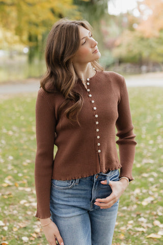 Dainty Button Knit Top / Espresso