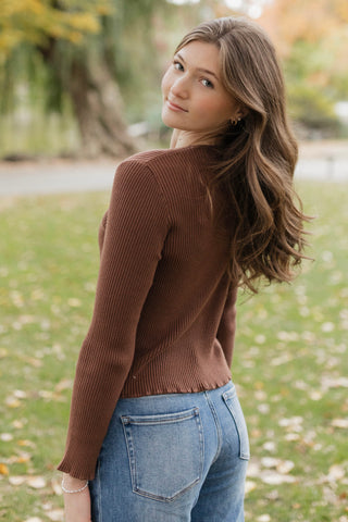 Dainty Button Knit Top / Espresso