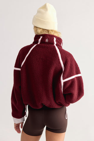Mountain High Jacket / Red Velvet