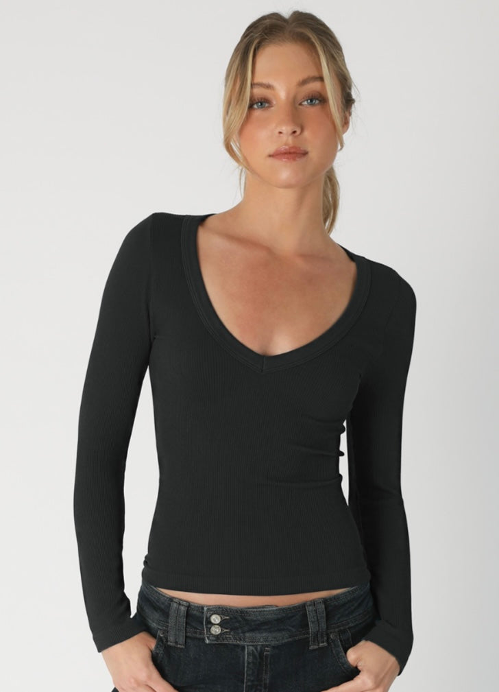 Deep V-Neck Long Sleeved Top | Black