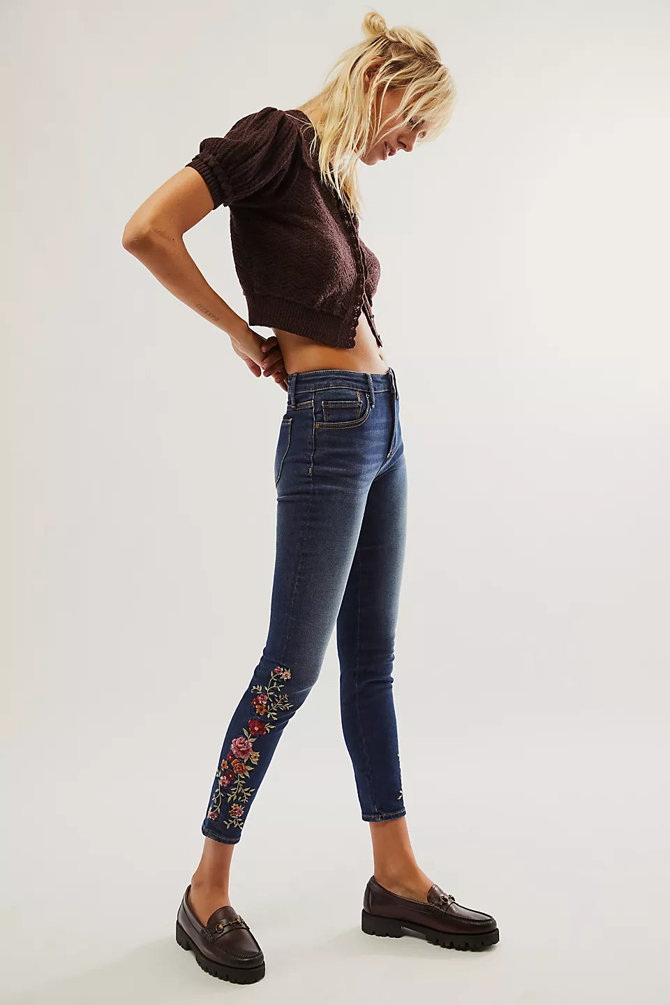 Load image into Gallery viewer, Jackie High Rise Jeans
