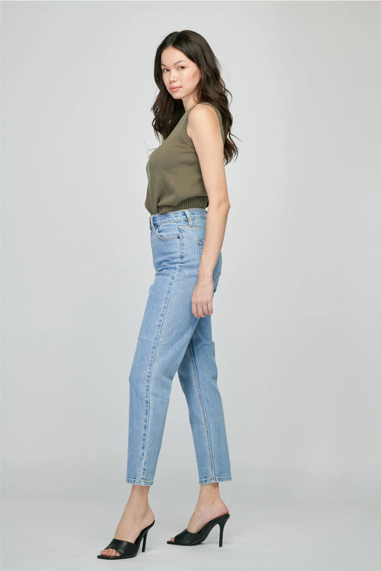 High Rise Mom Crop Jean