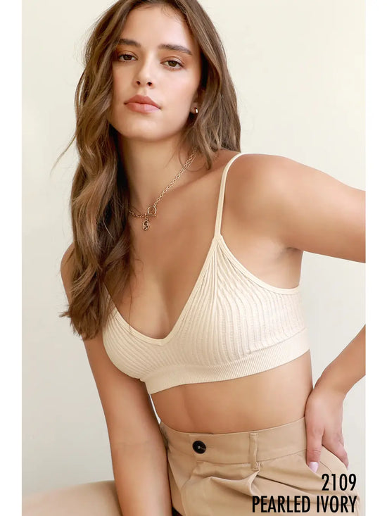 Ribbed V-Neck Bralette / Pearled Ivory