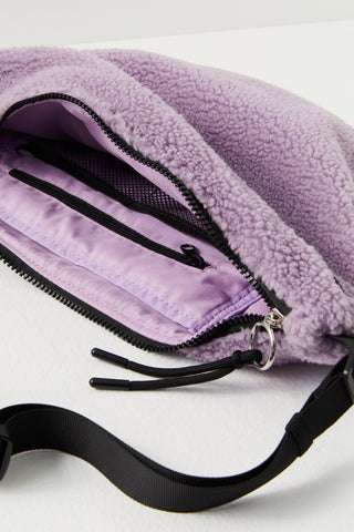 Overachiever Sherpa Sling Steel Lavender