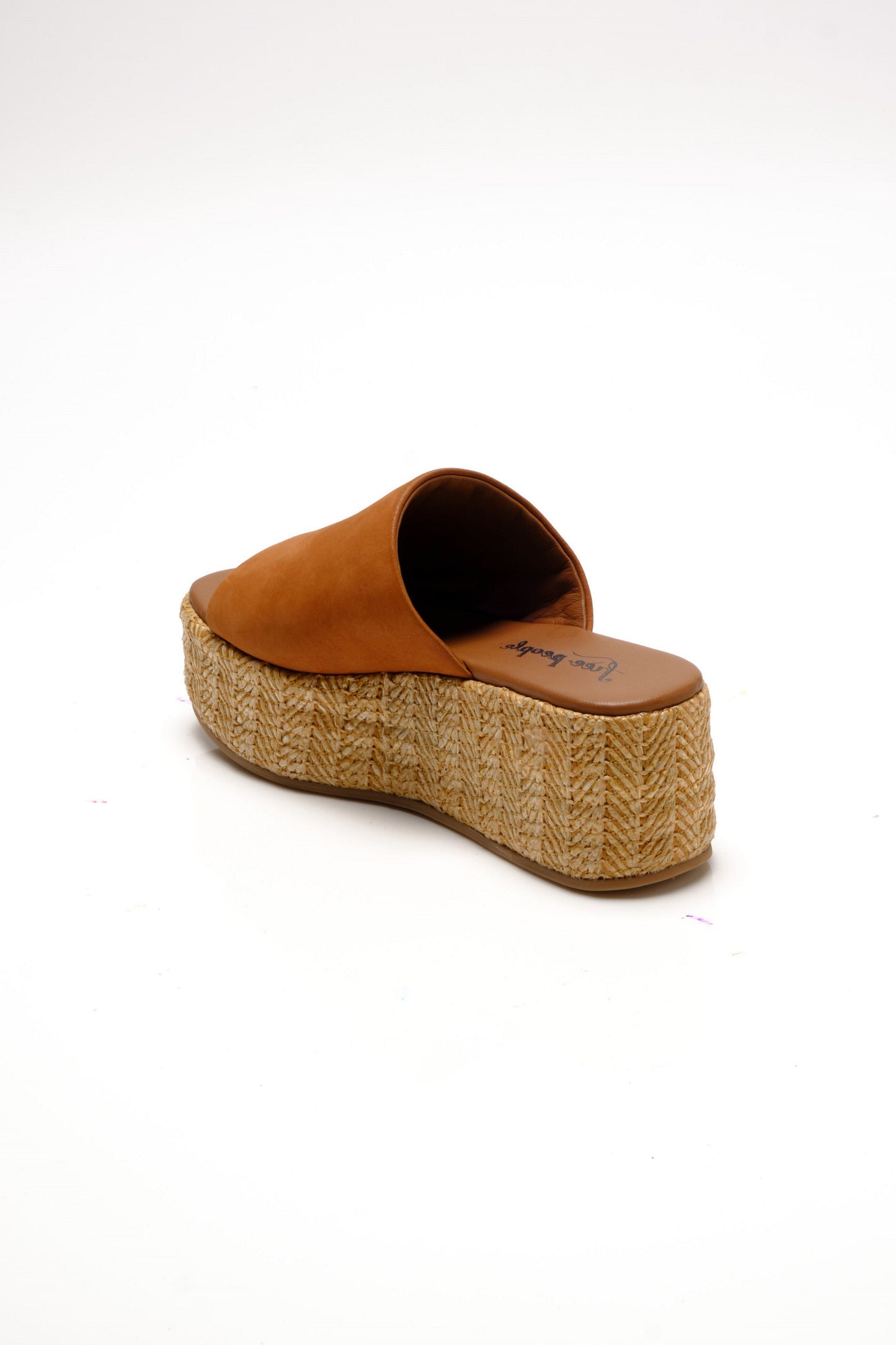 Harbor Raffia Flatform Tan