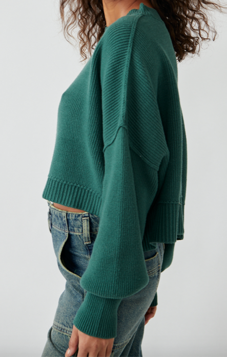 Easy Street Crop Pullover Hunter Green