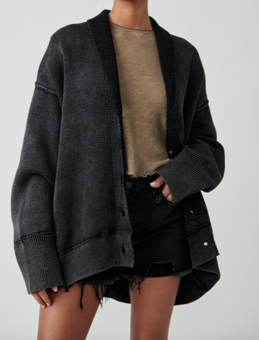 Chamomile Cardi Washed Black