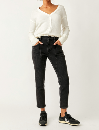 Beacon Mid Rise Slim Black Quartz