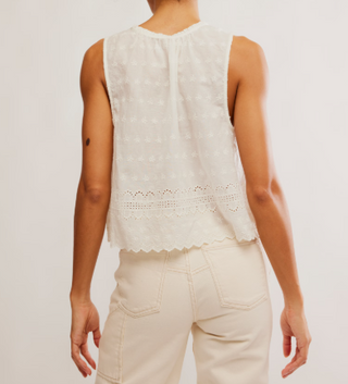 Marina Eyelet Tank / Clean Ivory