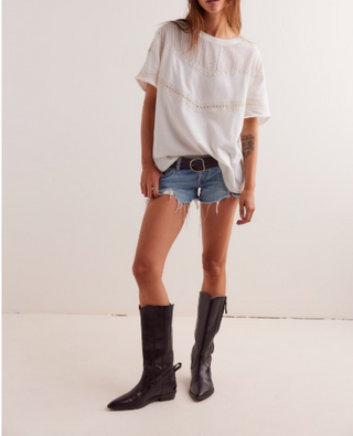 Dorothy Tee / Ivory