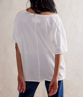 Nina Tee V / Ivory