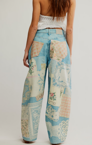 Illusions Relaxed Fit / Sky Combo