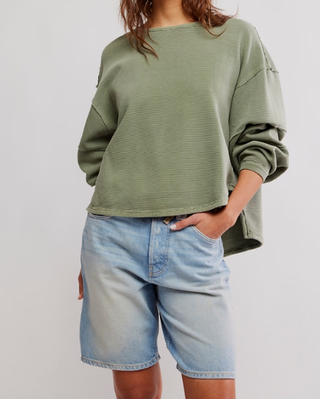 Total Eclipse Tee / Oil Green