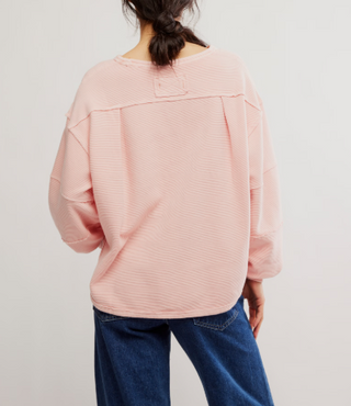 Total Eclipse Tee / Blossom